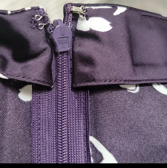 Club Monaco Plus Size Violet Motif Skirt Size 14 - Picture 5 of 8